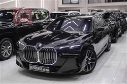 بي ام دبليو الفئة 7